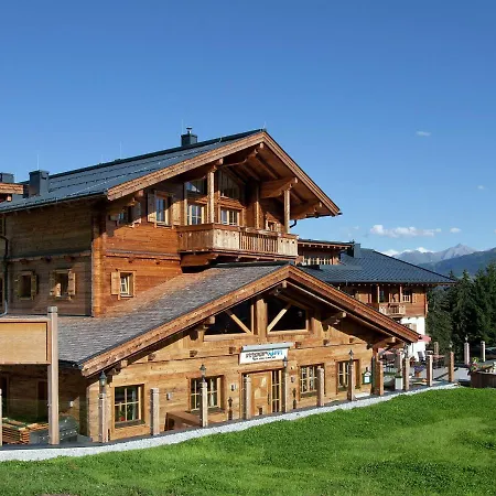 アパート With Sauna Right On The Ski Slope