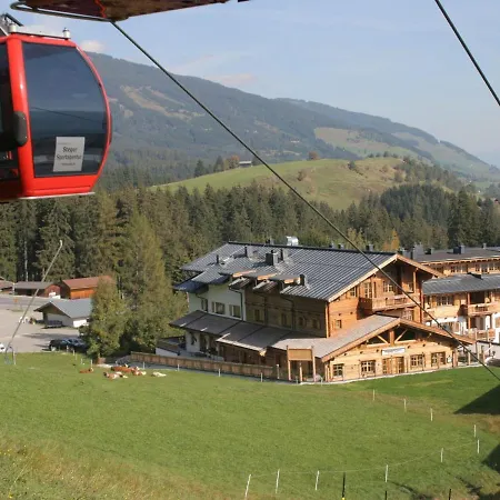 アパート With Sauna Right On The Ski Slope